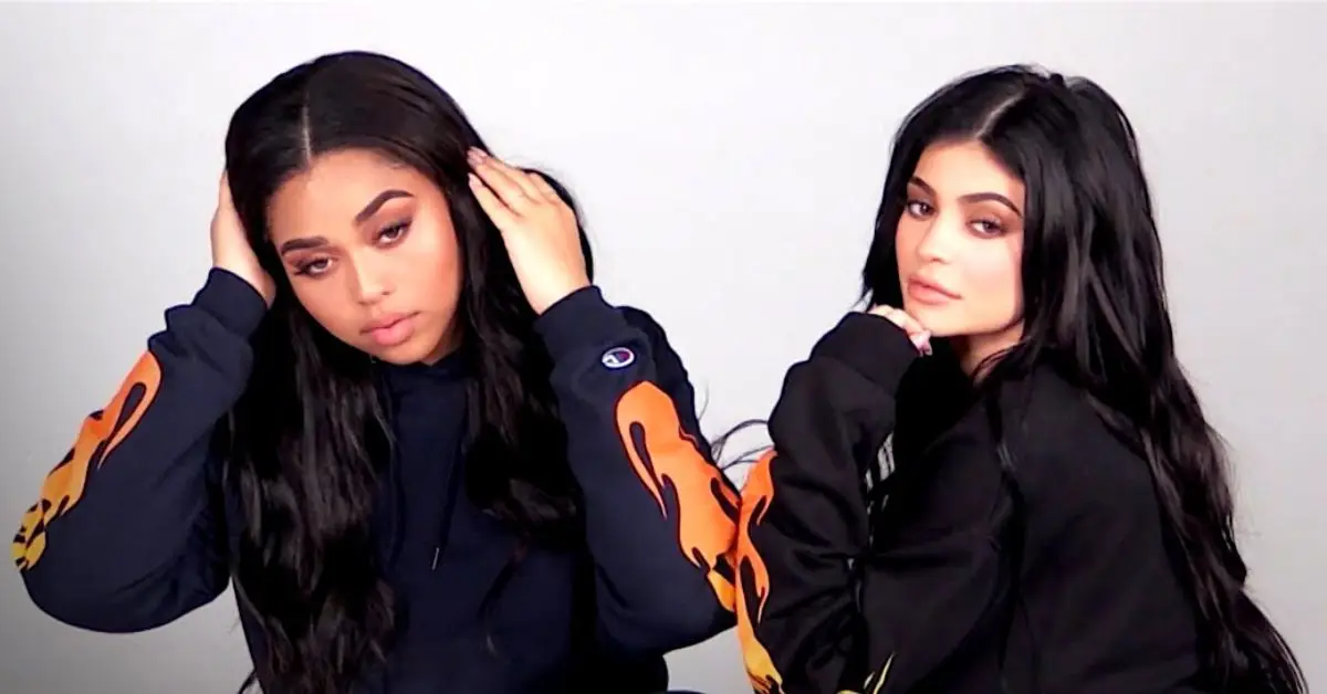 Kylie Jenner e Jordyn Woods em A Vida de Kylie