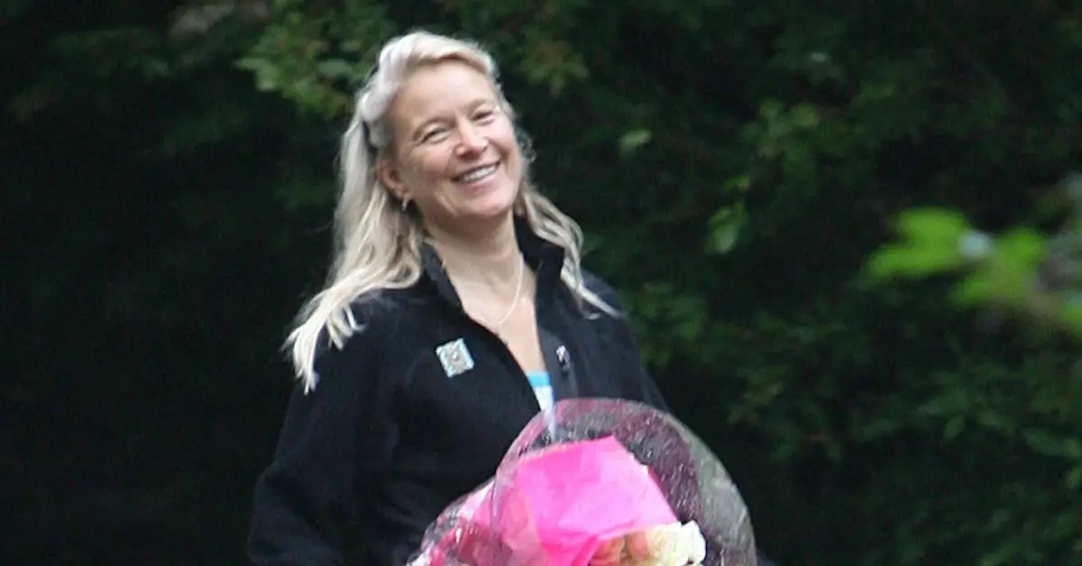 Nell Newman außerhalb ihrer Eltern