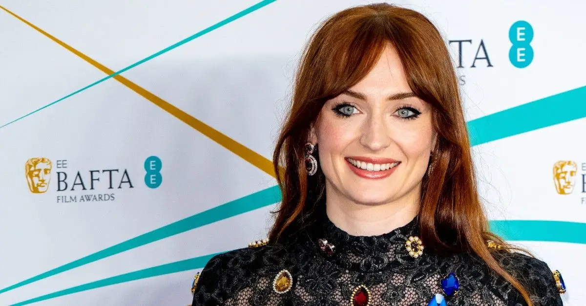 Sophie Turner en los premios BAFTA