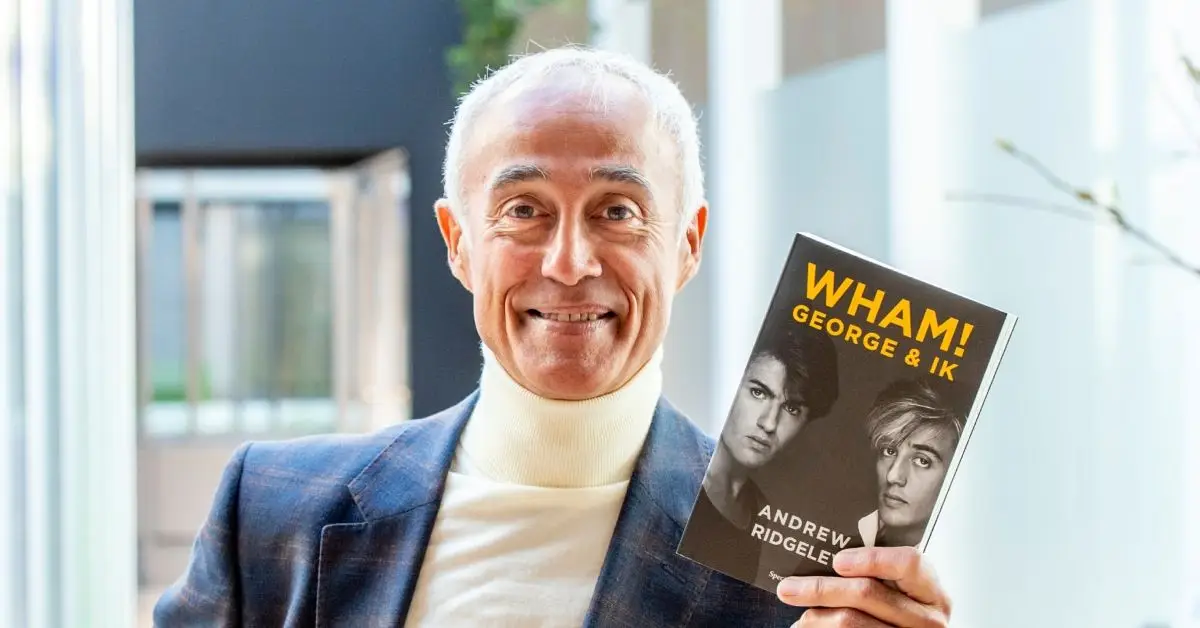 Andrew Ridgeley fra Wham! bog