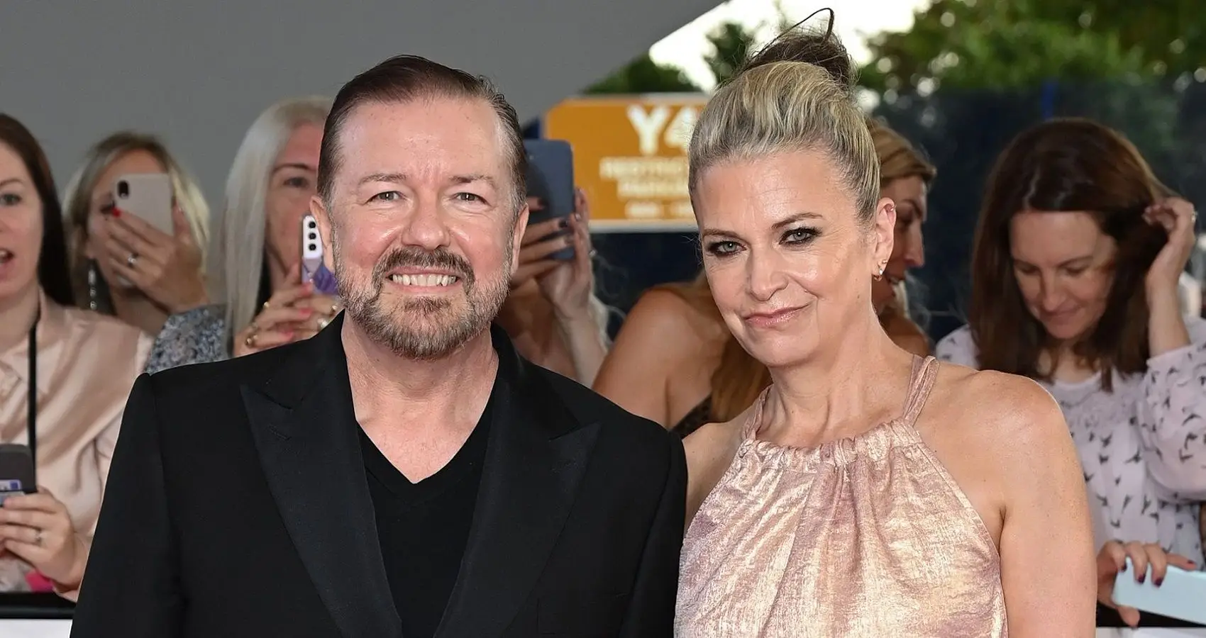 La conmovedora relación de Ricky Gervais con su esposa debería ser una inspiración para todos, he aquí por qué