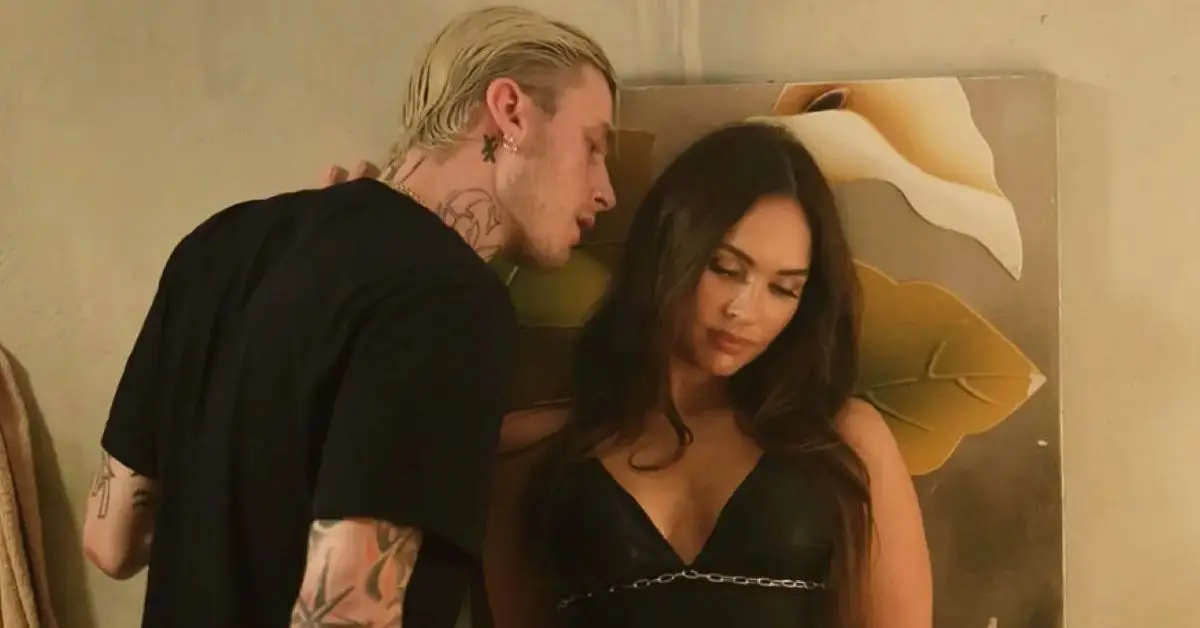 Machine Gun Kelly e Megan Fox em Midnight in the Switchgrass