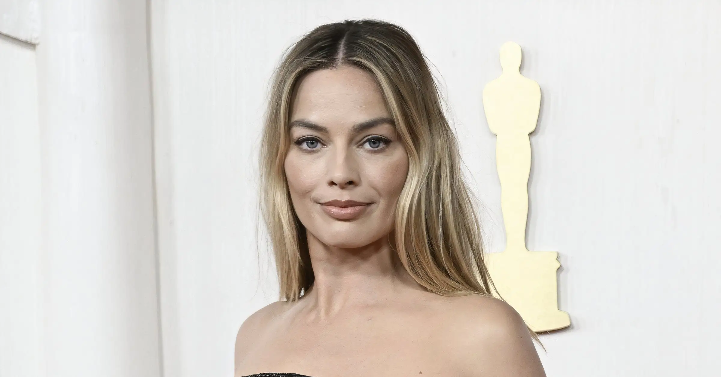 Margot Robbie embarassada