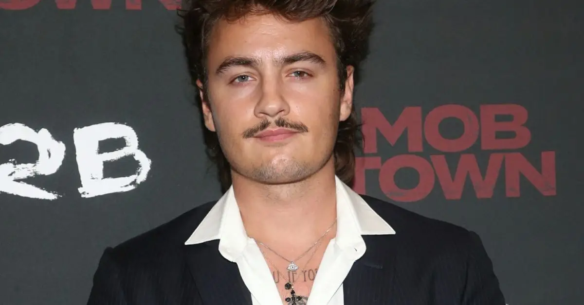 שיער גדול של קתרין ניוטון