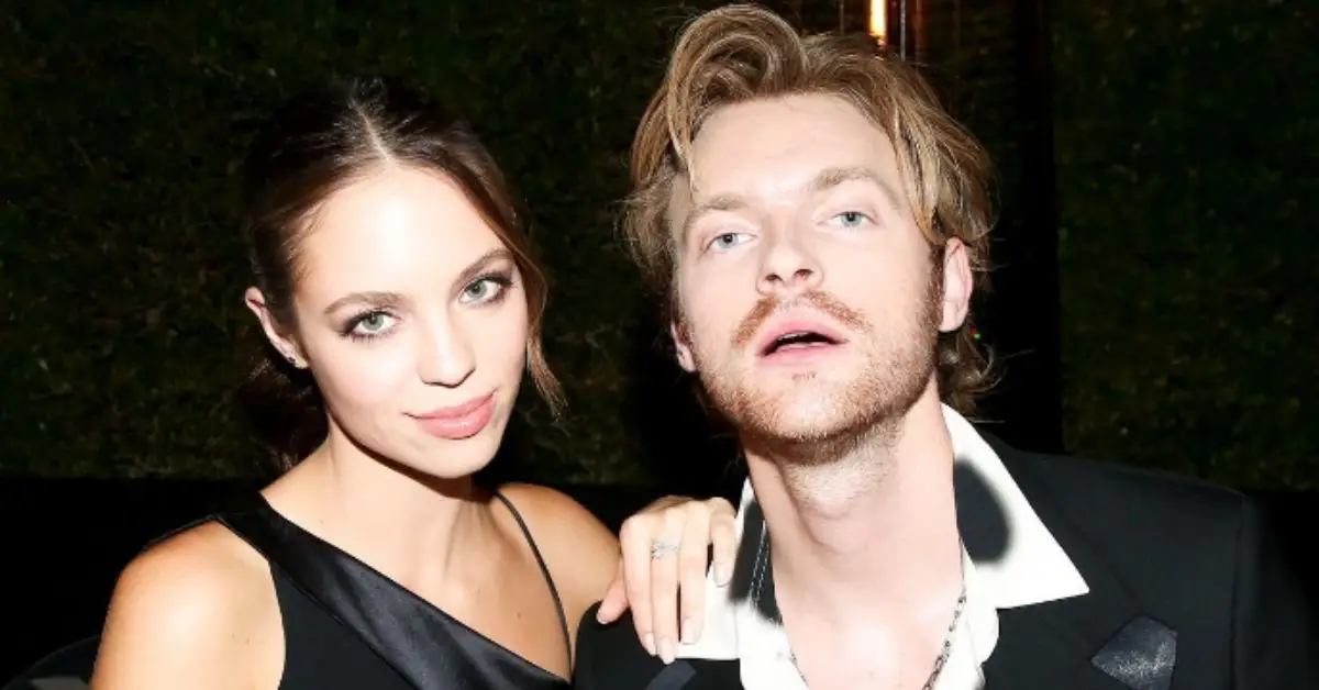 כמה שווה פיניאס אוקונל?