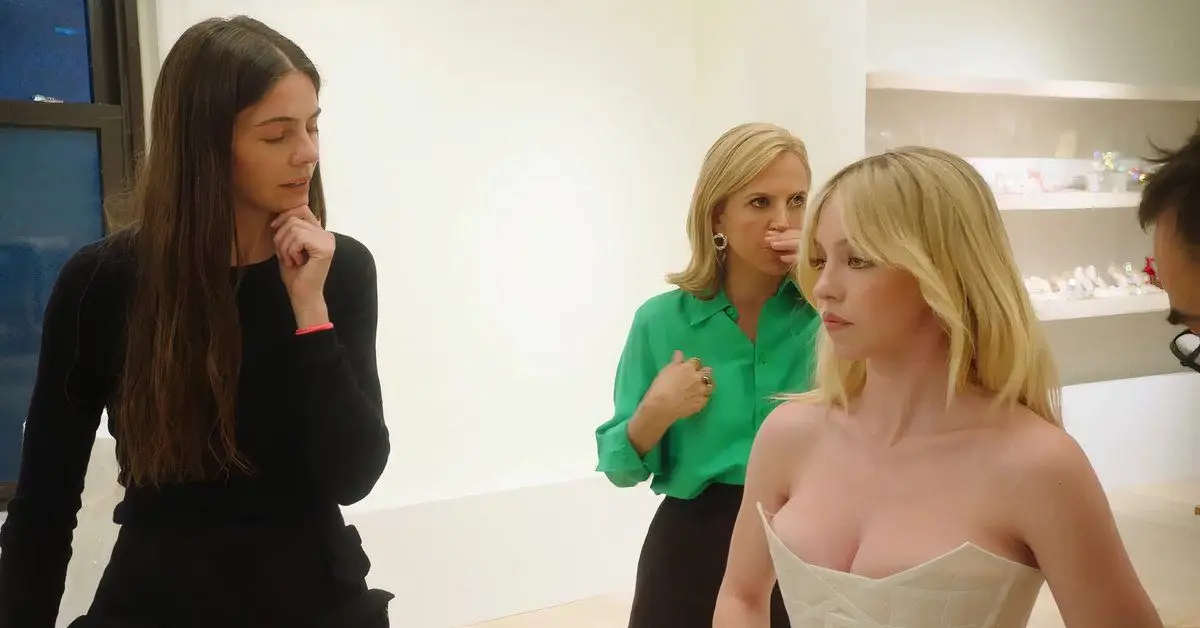 Aquest actor va admetre que rodar escenes íntimes amb Sydney Sweeney era tot el contrari del que esperava