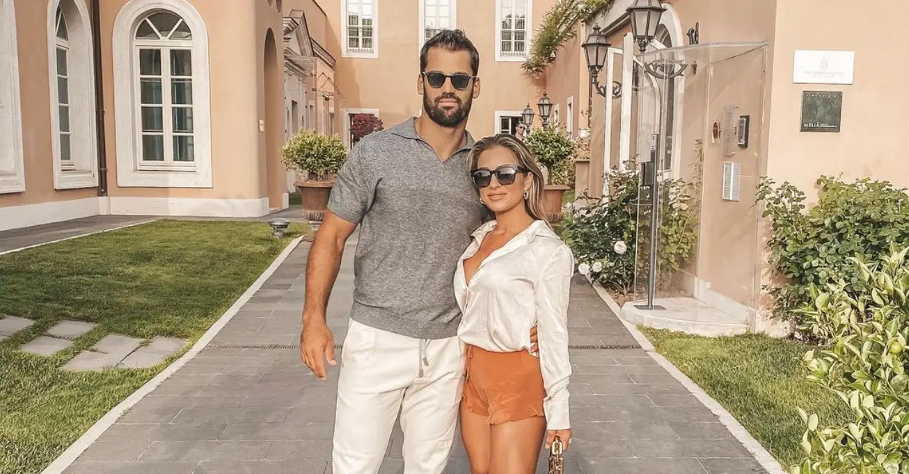 Spiegazione dello stile di vita lussuoso di Jessie James ed Eric Decker e del patrimonio netto di 10 milioni di dollari