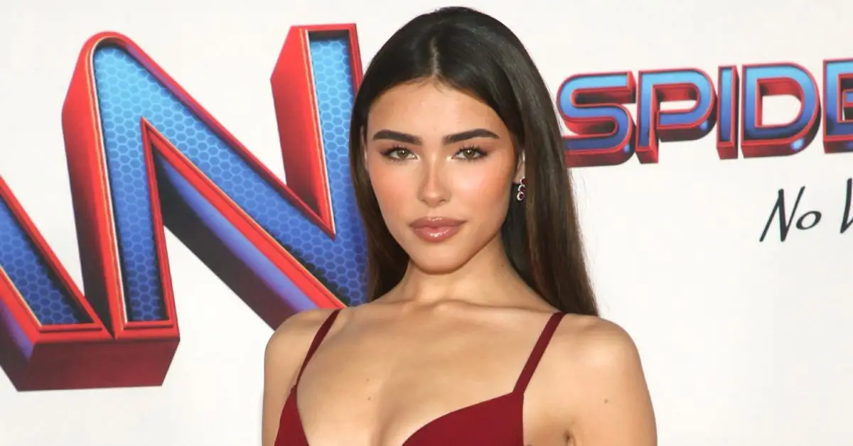 マディソン・ビア、『スパイダーマン・ノー・ウェイ・ホーム』ロサンゼルスプレミアに出席