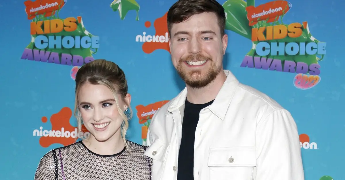 Jimmy Donaldson alias MrBeast et Thea Booysen aux Kids Choice Awards 2023 au Microsoft Theater