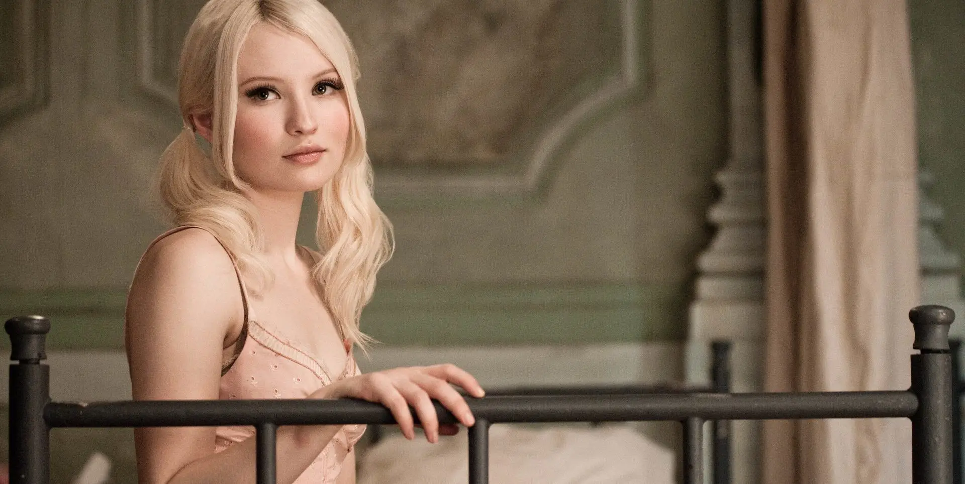 Emily Browning a Sucker Punch