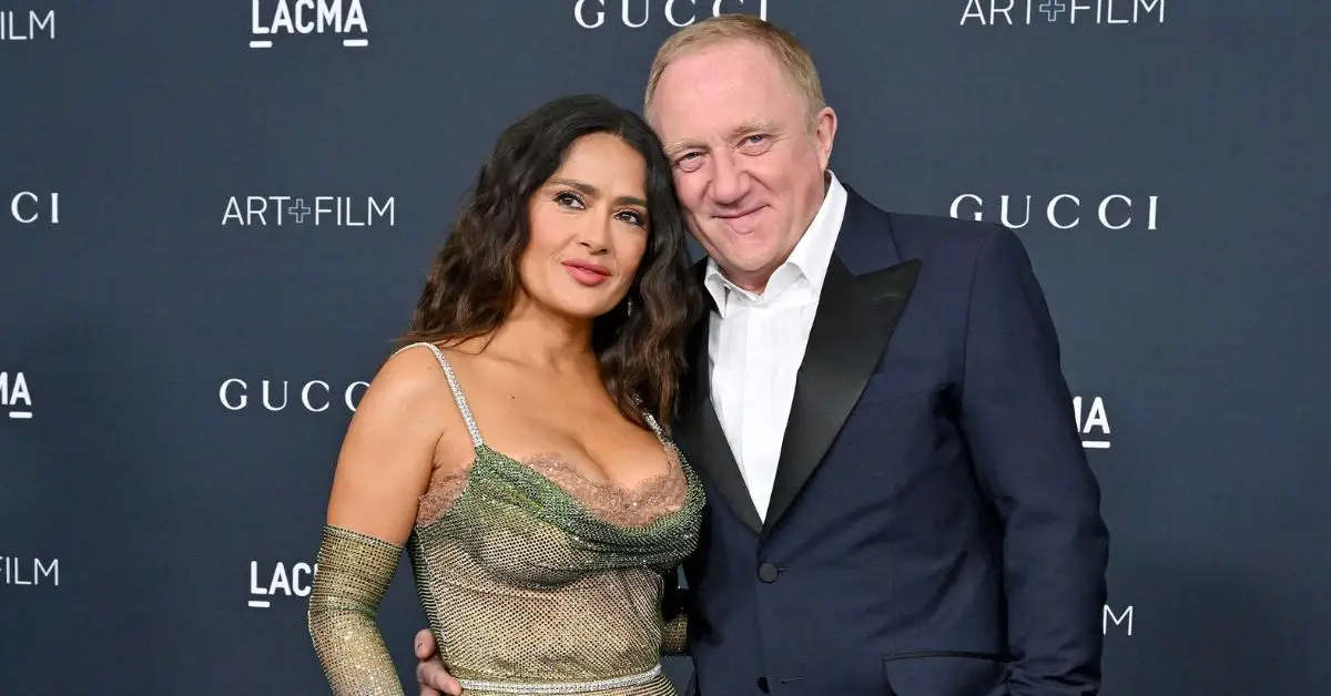 Francois-Henri Pinault a Salma Hayek na LACMA Art+Film Gala 2022 v Los Angeles County Museum of Art. Los Angeles