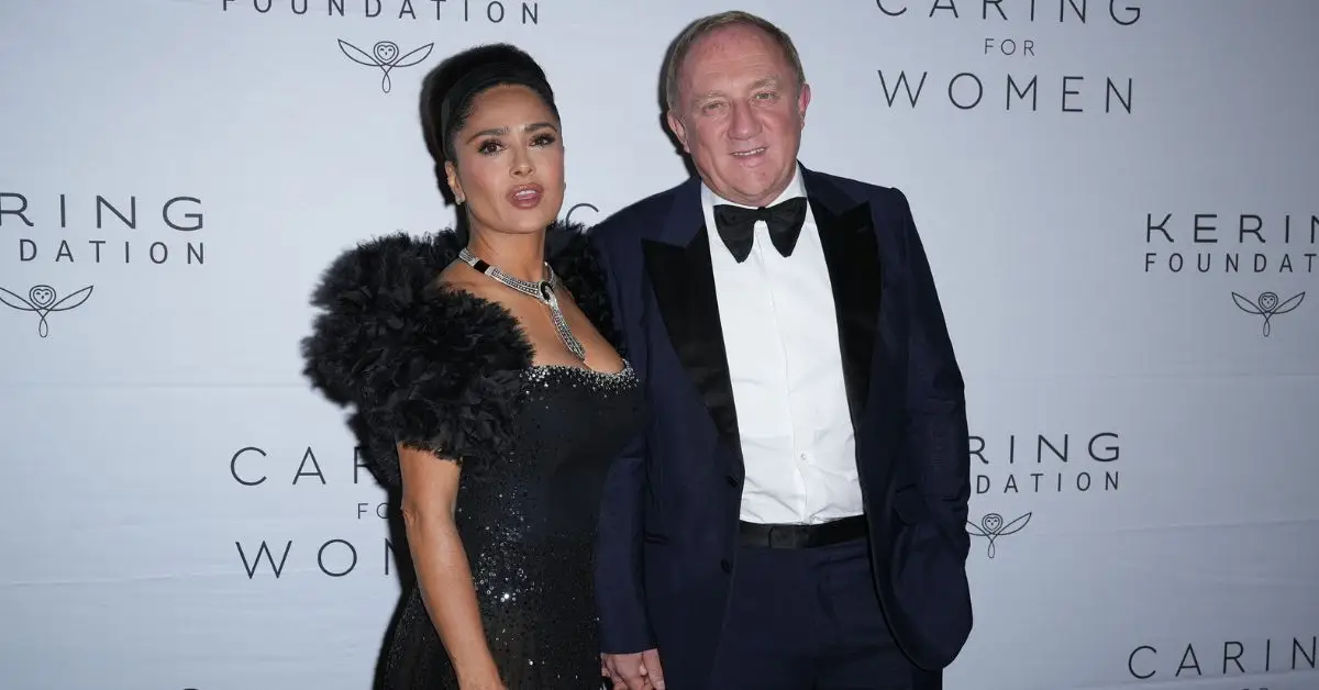 Francois-Henri Pinault a Salma Hayek na večeri Kering Foundation Careing For Women, ktorú organizuje Anderson Cooper