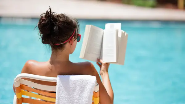 Astrolog Susan Miller fortæller os, at den bedste sommerstrand læser i henhold til dit stjernetegn