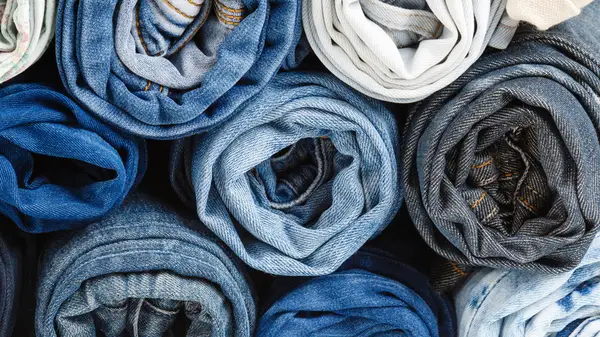 16 מותגי ג'ינס בר קיימא שממזגים אתיקה ואסתטיקה