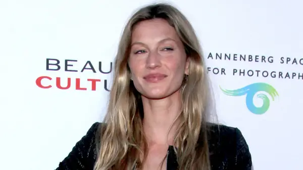 Gisele Bundchen smiling