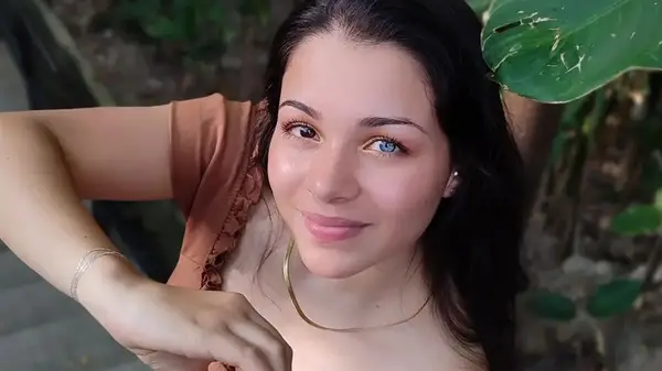 Woman with Heterochromia