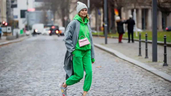 L'avenir est-il des algues de mode durable? Nous plongeons dans les affirmations