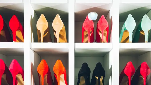 3 marchi di scarpe prodotte in America