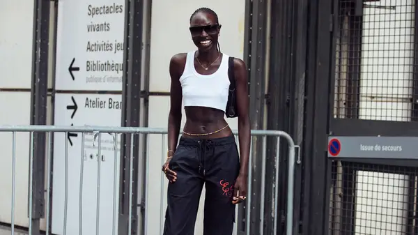 Kropssmykker har et øjeblik, og det er mere bærbart, end du måske tror