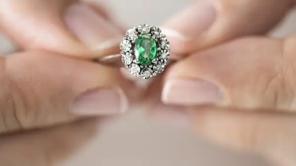 Emerald ring