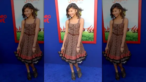 Zendaya in the red carpet in 2011