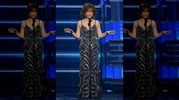Reba McEntire at the 2018 ACM Awards