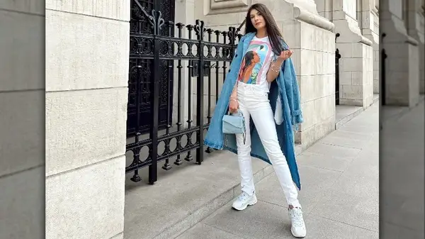 Woman in white pants 