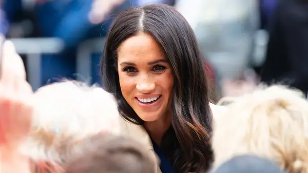 Meghan Markle greeting fans