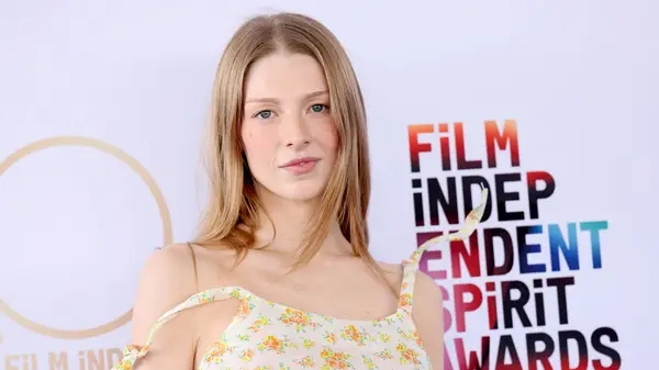 Gli abiti che dimostrano che Hunter Schafer è un'icona di stile totale