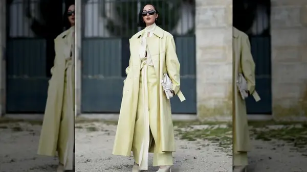 Butter yellow duster 