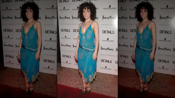 Parker Posey on the red carpet