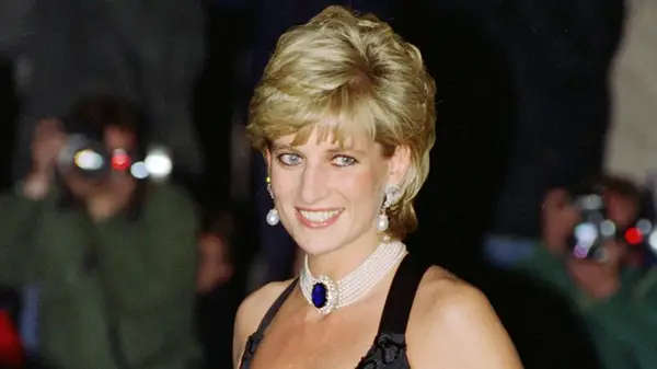 Princess Diana posing