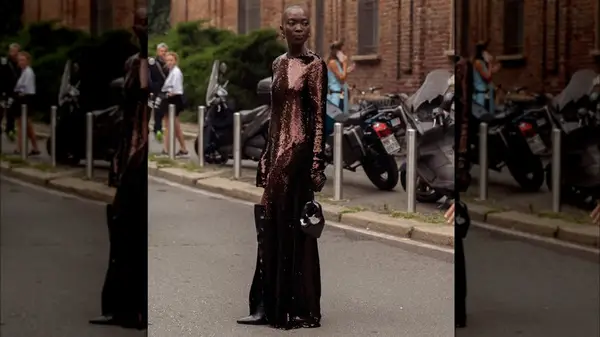Woman in a brown dress 