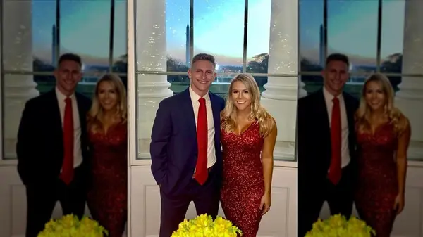 karoline leavitt christmas 2020