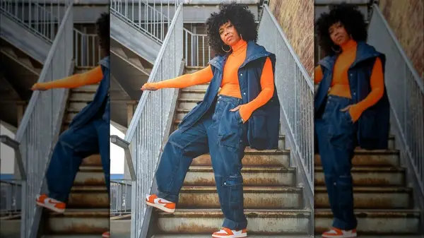 Woman wearing dark jeans