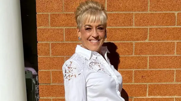 Fashion Trends and Friends blogger