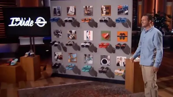 הנה מה שנפל עם סנדלים הניתנים להתאמה אישית של islide אחרי טנק הכריש