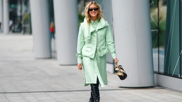 I giubbotti puffer non vanno da nessuna parte questo inverno - modi per modellare la tendenza