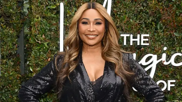 Cynthia Bailey posing and smiling