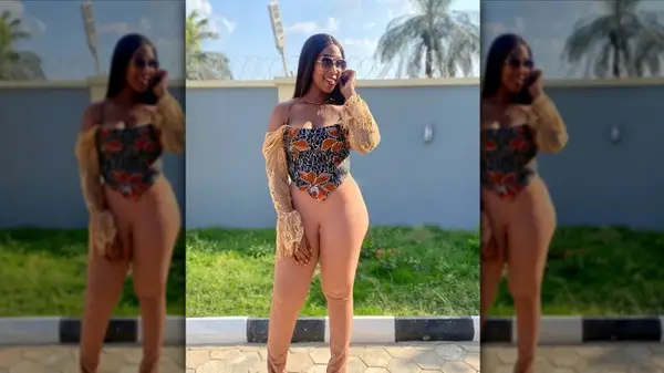 Floral sleeved corset