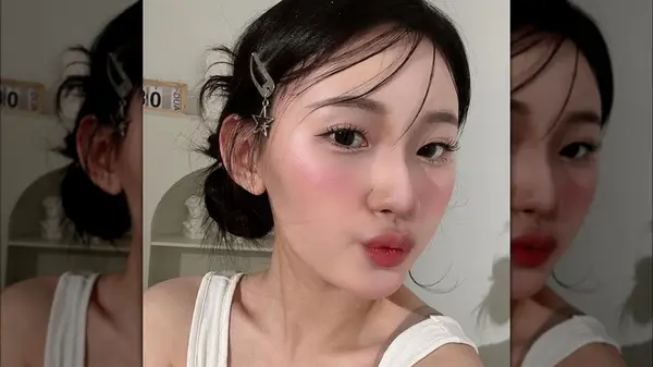 Woman with minimal eye makeup