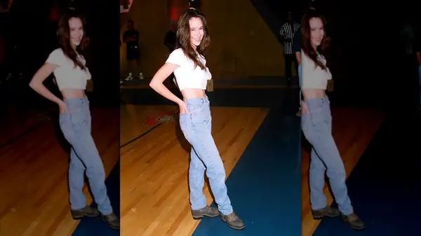 Jennifer Love Hewitt in 1995