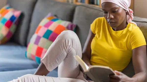 Els millors llibres per ratllar els jocs de la fam picor després de la sortida del sol a la collita