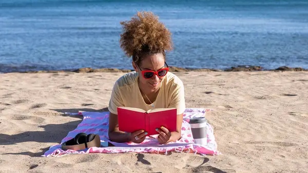 できるだけ早く読む必要がある元子どもの星からの最高の回想録