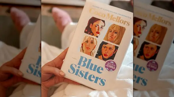 Cover of Blue Sisters by Coco Mellors