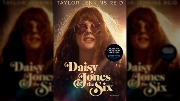 Cover of Daisy Jones and The Six by Taylor Jenkins Reid