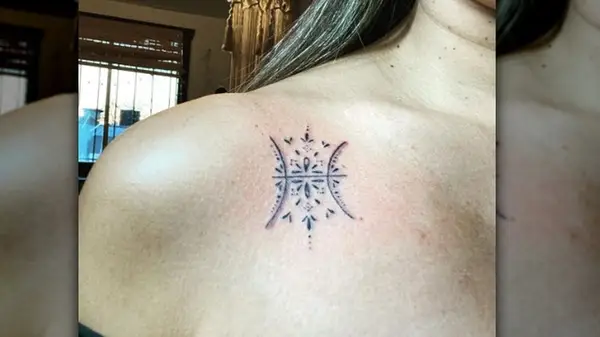 Pisces decorated symbol tattoo