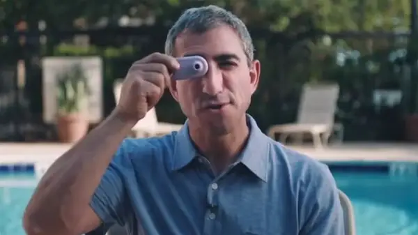 Dave Cohen with a Sunscreenr