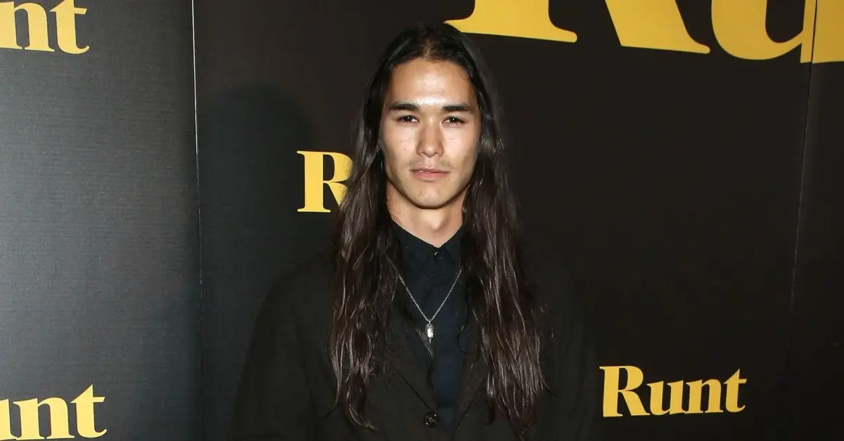 BooBoo Stewart na červeném koberci