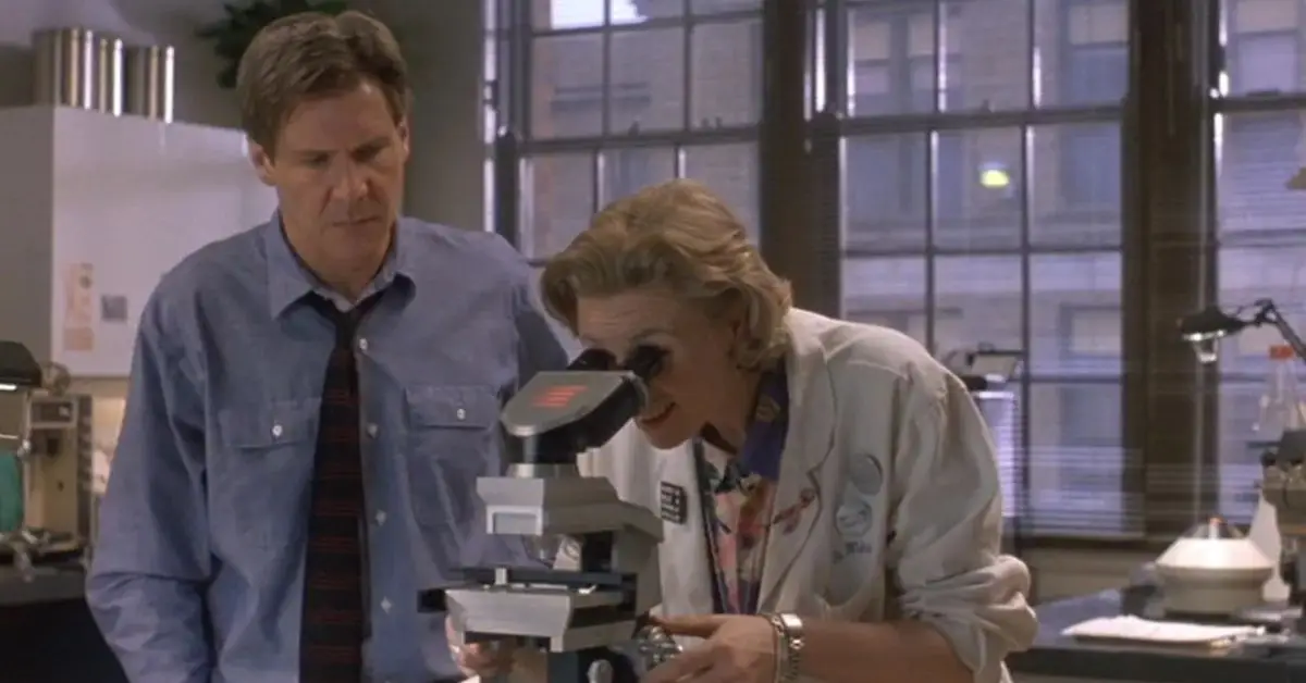 Vad Jane Lynch egentligen tänkte på att arbeta med Harrison Ford och Tommy Lee Jones i flykten